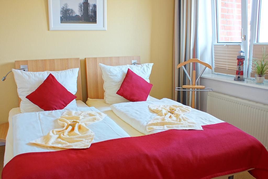 Baltic Koelln Hotel Heiligenhafen Phòng bức ảnh